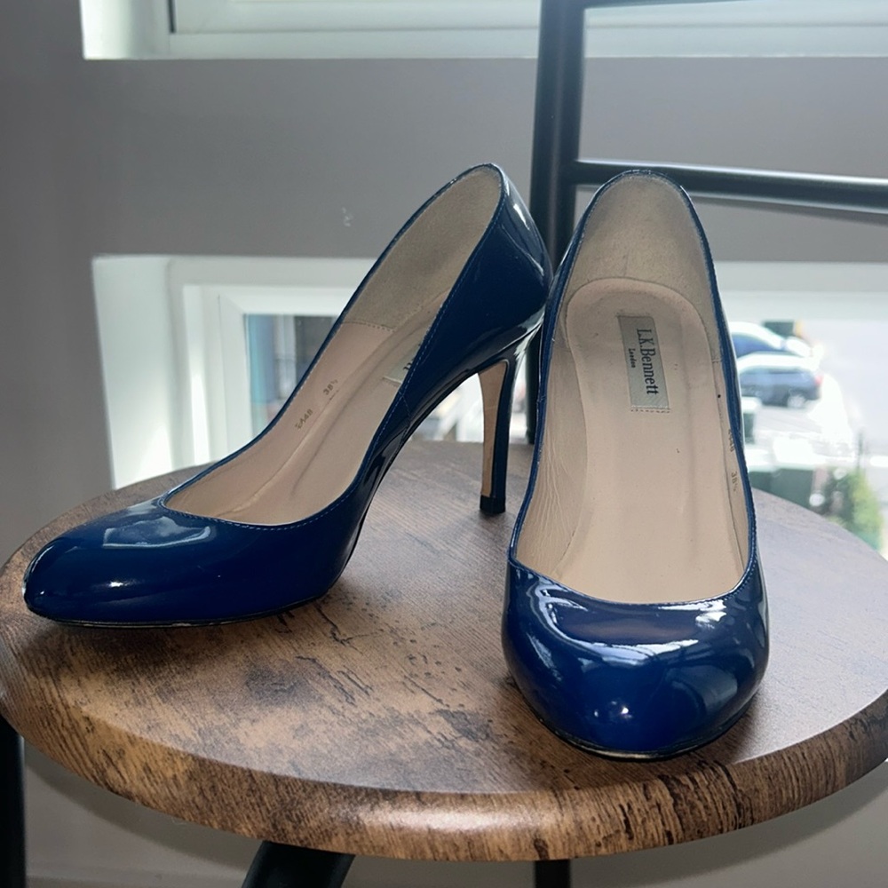 Blue LK Bennett heels size 38 1/2